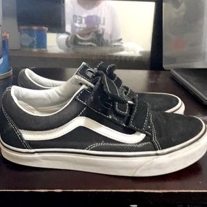 Vans boys six 5.5